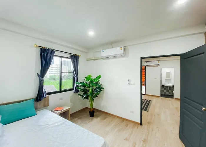 Gp House - Sukhumvit Onnut Bts Skytrain 曼谷
