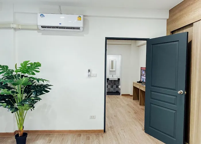 酒店 Gp House - Sukhumvit Onnut Bts Skytrain 5*