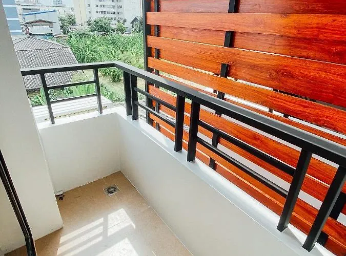 酒店 Gp House - Sukhumvit Onnut Bts Skytrain
