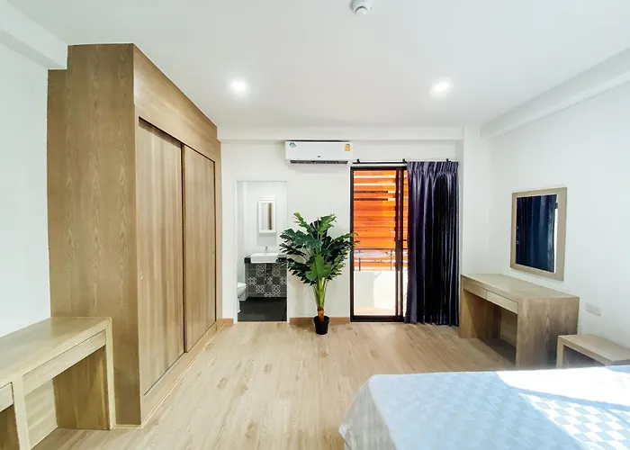 Gp House - Sukhumvit Onnut Bts Skytrain 5*