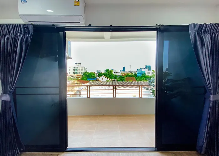 Gp House - Sukhumvit Onnut Bts Skytrain 5*