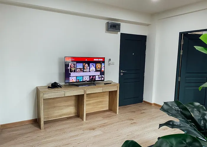 Gp House - Sukhumvit Onnut Bts Skytrain 酒店 5*