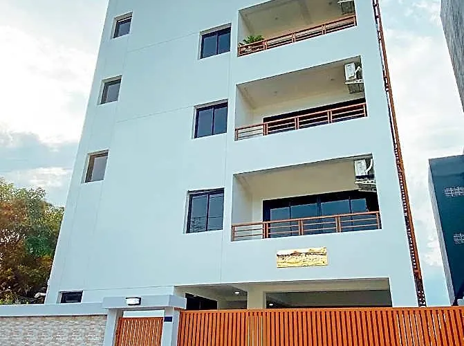 Gp House - Sukhumvit Onnut Bts Skytrain 5*