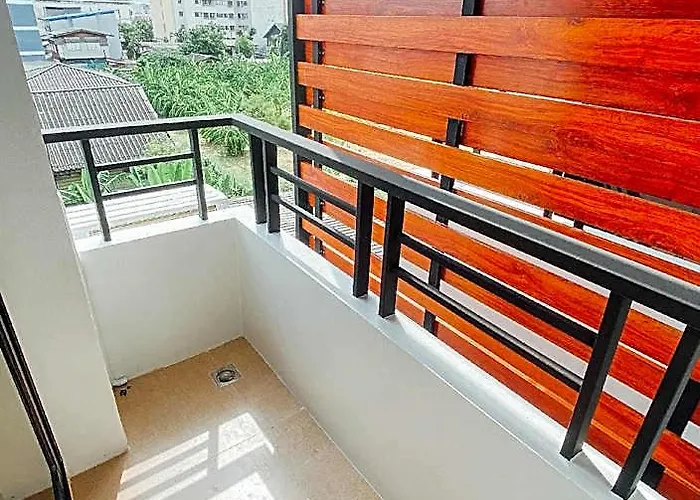 酒店 Gp House - Sukhumvit Onnut Bts Skytrain 5*