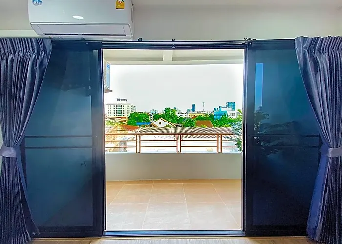 酒店 Gp House - Sukhumvit Onnut Bts Skytrain 5*